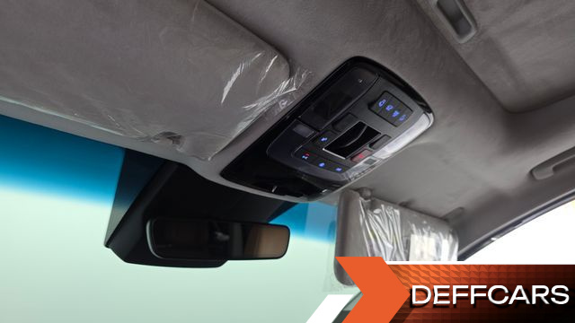 Hyundai STARIA 4WD Lounge 7-Seater Inspiration купить на сайте DeffCars