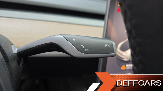 Tesla MODEL Y Long Range AWD купить на сайте DeffCars