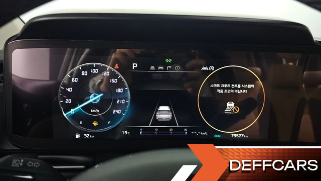 Kia CARNIVAL 9-Seater Noblesse купить на сайте DeffCars