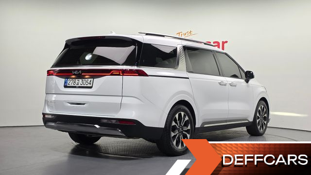 Kia CARNIVAL 7-Seater Noblesse купить на сайте DeffCars