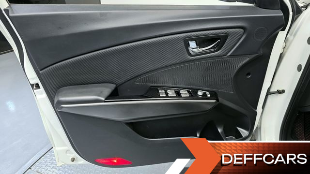 Ssangyong TIBOLI 1.6 IX 2WD купить на сайте DeffCars