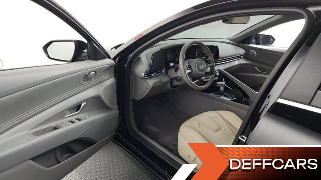 Hyundai AVANTE Inspiration купить на сайте DeffCars