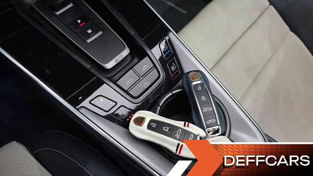 Porsche 911 Carrera S Cabriolet купить на сайте DeffCars