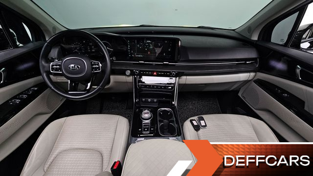 Kia CARNIVAL 7-Seater Signature купить на сайте DeffCars