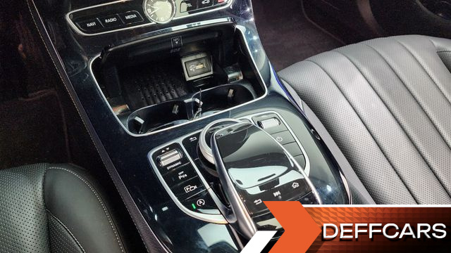 Mercedes E-CLASS E300 4MATIC Exclusive купить на сайте DeffCars
