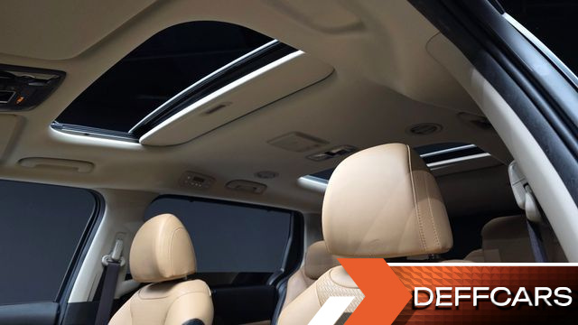 Kia CARNIVAL 9-Seater Signature купить на сайте DeffCars