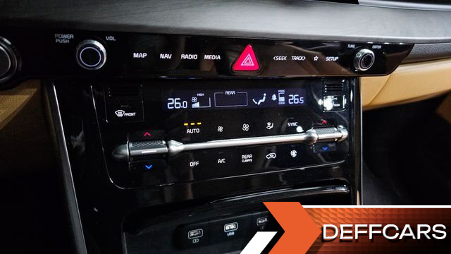 Kia CARNIVAL 9-Seater Noblesse купить на сайте DeffCars