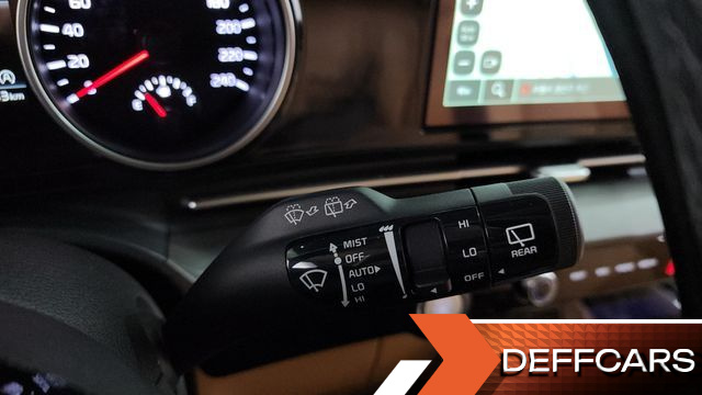 Kia CARNIVAL 9-Seater Prestige купить на сайте DeffCars
