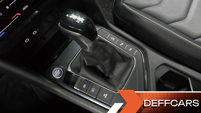 Volkswagen TIGUAN 2.0 TDI Premium купить на сайте DeffCars