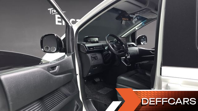 Hyundai STARIA 4WD Tourer 9-Seater Modern купить на сайте DeffCars