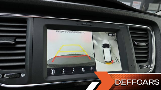 Kia CARNIVAL 9-Seater Noblesse Special купить на сайте DeffCars