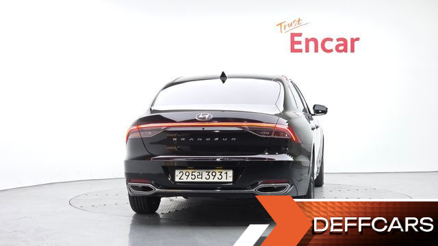 Hyundai GRANDEUR 2.5 Premium Choice купить на сайте DeffCars