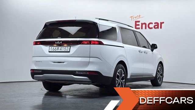 Kia CARNIVAL 9-Seater Prestige купить на сайте DeffCars
