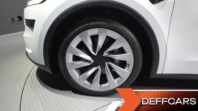 Tesla MODEL Y Long Range AWD купить на сайте DeffCars
