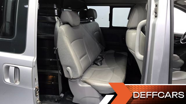 Hyundai STAREX Van 5-Seater Smart купить на сайте DeffCars