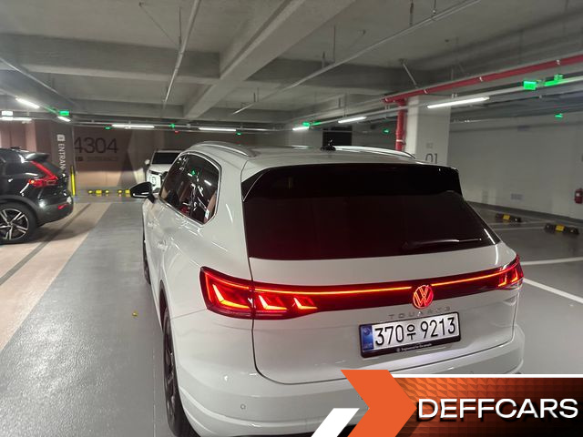 Volkswagen TOUAREG 3.0 TDI Prestige купить на сайте DeffCars