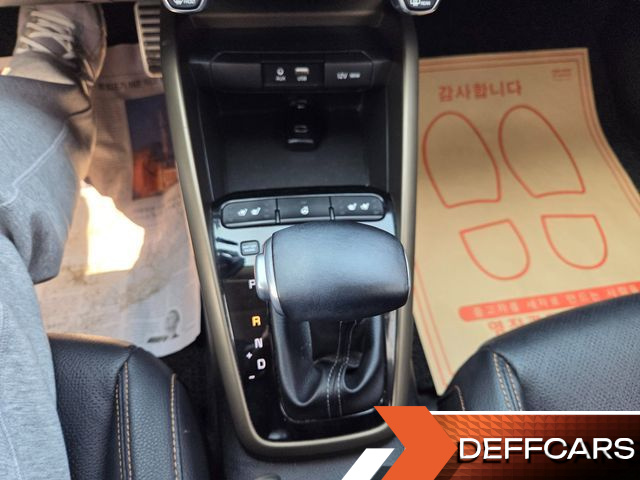 Kia STONIC 1.4 Prestige купить на сайте DeffCars