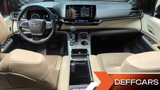 Toyota SIENNA 2.5 Hybrid 2WD купить на сайте DeffCars