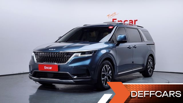 Kia CARNIVAL Gasoline 11-Seater Signature купить на сайте DeffCars