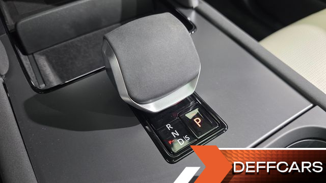 Land Rover DISCOVERY SPORT P250 Dynamic SE купить на сайте DeffCars