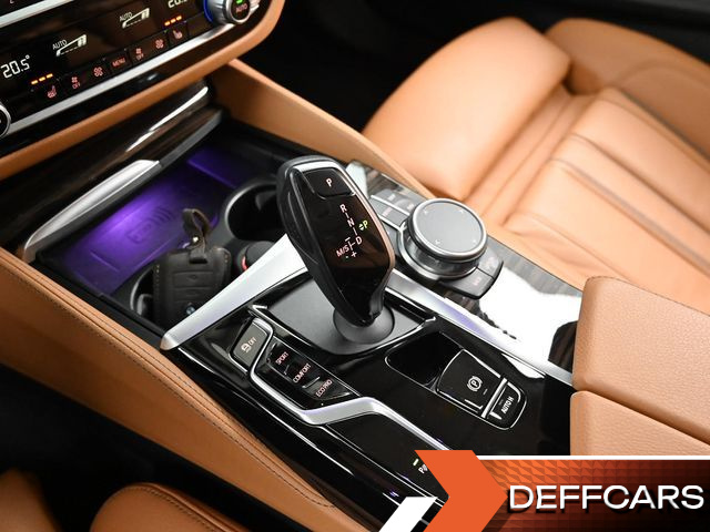 BMW 5-SERIES 520i Luxury купить на сайте DeffCars