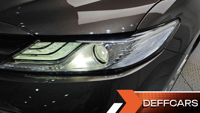 Toyota CAMRY 2.5 XLE Hybrid купить на сайте DeffCars