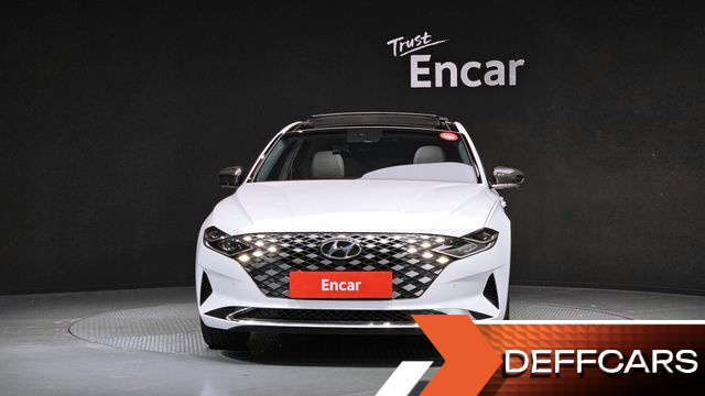 Hyundai GRANDEUR 3.3 Le Blanc купить на сайте DeffCars
