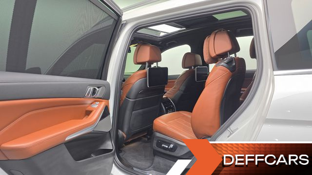 BMW X7 xDrive 40i M Sport 6STR купить на сайте DeffCars