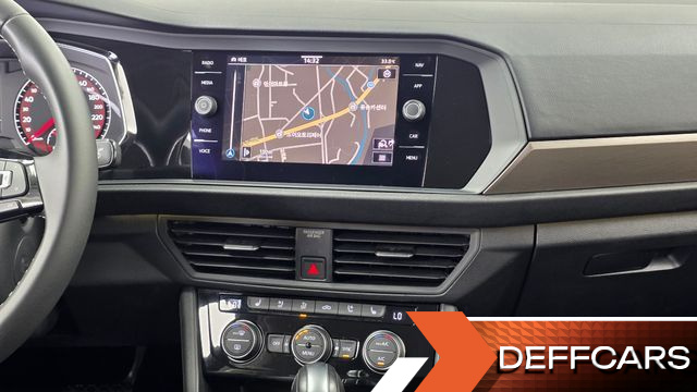 Volkswagen JETTA 1.4 TSI Premium купить на сайте DeffCars
