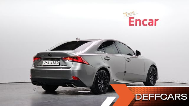 Lexus IS Supreme купить на сайте DeffCars