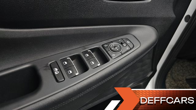 Hyundai SANTAFE Diesel 2.2 2WD Exclusive купить на сайте DeffCars