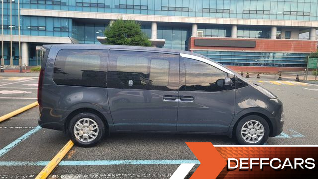 Hyundai STARIA L3.5 Cargo 5-Seater Modern купить на сайте DeffCars