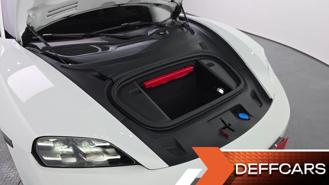 Porsche TAYCAN 4S купить на сайте DeffCars