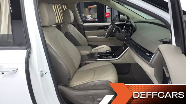 Kia CARNIVAL Gasoline 9-Seater Hi-Limousine Signature купить на сайте DeffCars