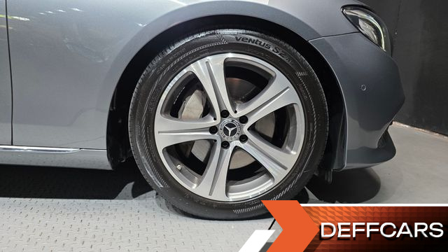 Mercedes E-CLASS E300 Avantgarde купить на сайте DeffCars