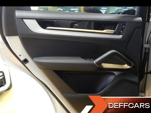 Porsche CAYENNE 3.0 купить на сайте DeffCars