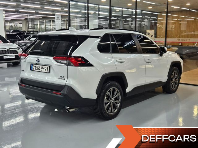 Toyota RAV4 2.5 2WD Hybrid купить на сайте DeffCars