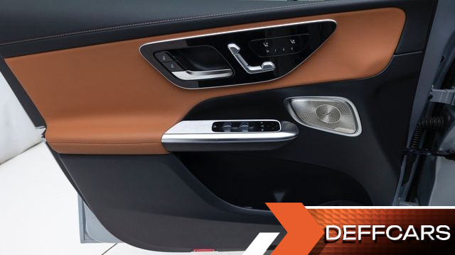 Mercedes GLC-CLASS GLC 300 4MATIC Avantgarde купить на сайте DeffCars