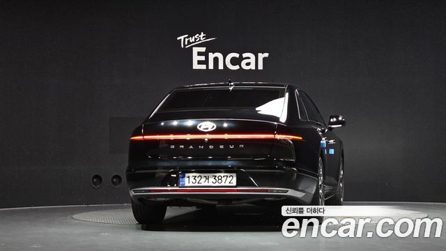 Hyundai GRANDEUR 2,5 Gasoline 2WD Exclusive купить на сайте DeffCars