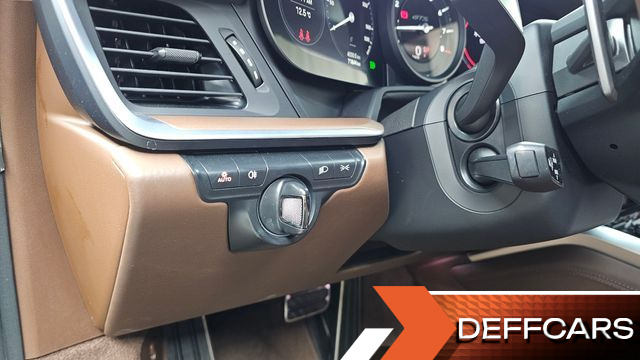 Porsche 911 Carrera 4 GTS Cabriolet купить на сайте DeffCars