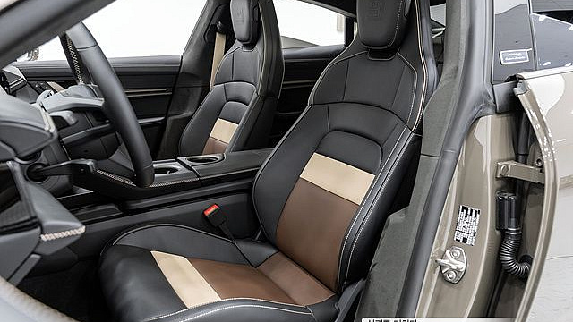 Porsche TAYCAN Turbo купить на сайте DeffCars
