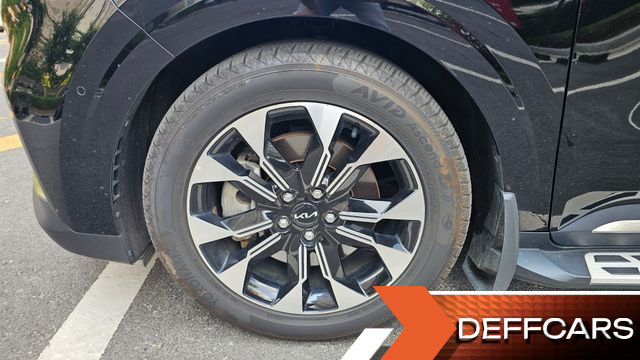 Kia CARNIVAL Gasoline 9-Seater Signature купить на сайте DeffCars