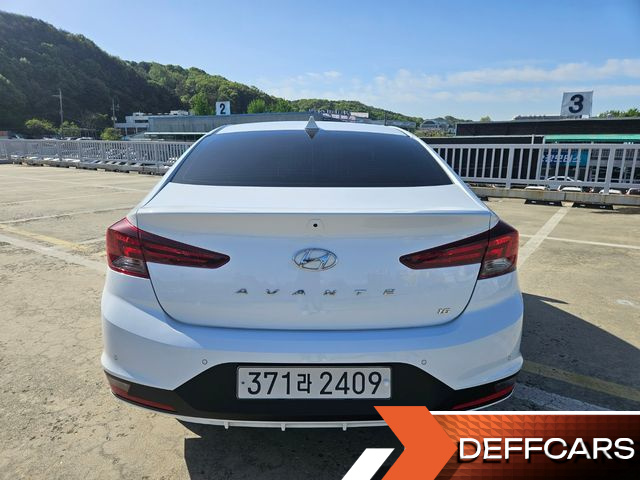 Hyundai AVANTE 1.6 Smart купить на сайте DeffCars