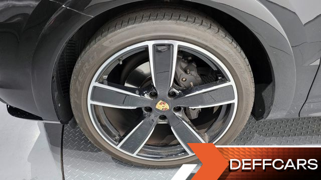 Porsche CAYENNE 3.0 PLATINUM EDITION купить на сайте DeffCars