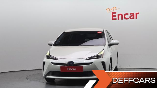 Toyota PRIUS 1.8 купить на сайте DeffCars