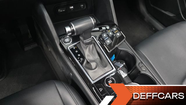 Kia SPORTAGE Diesel 2.0 2WD Prestige купить на сайте DeffCars