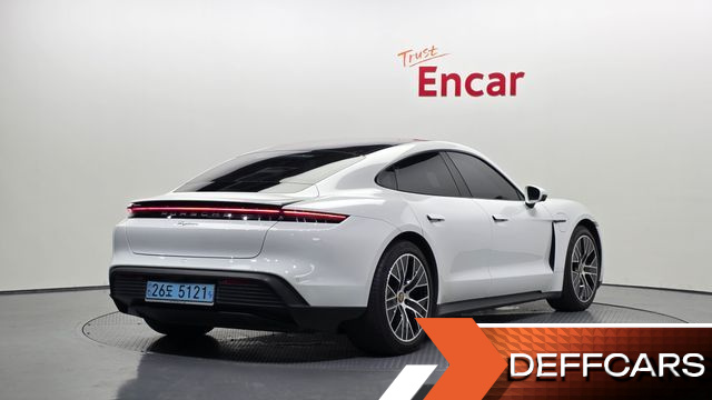 Porsche TAYCAN Base купить на сайте DeffCars