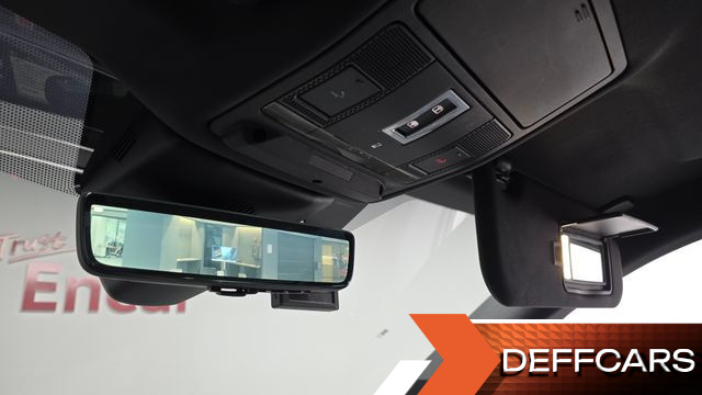 Land Rover RANGE ROVER EVOQUE P250 First Edition купить на сайте DeffCars