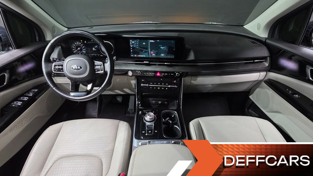 Kia CARNIVAL 9-Seater Signature купить на сайте DeffCars
