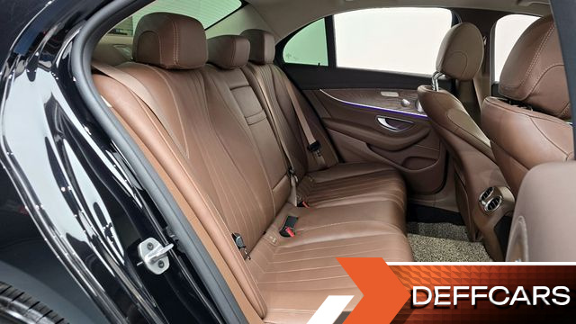 Mercedes E-CLASS E300 4MATIC Exclusive купить на сайте DeffCars